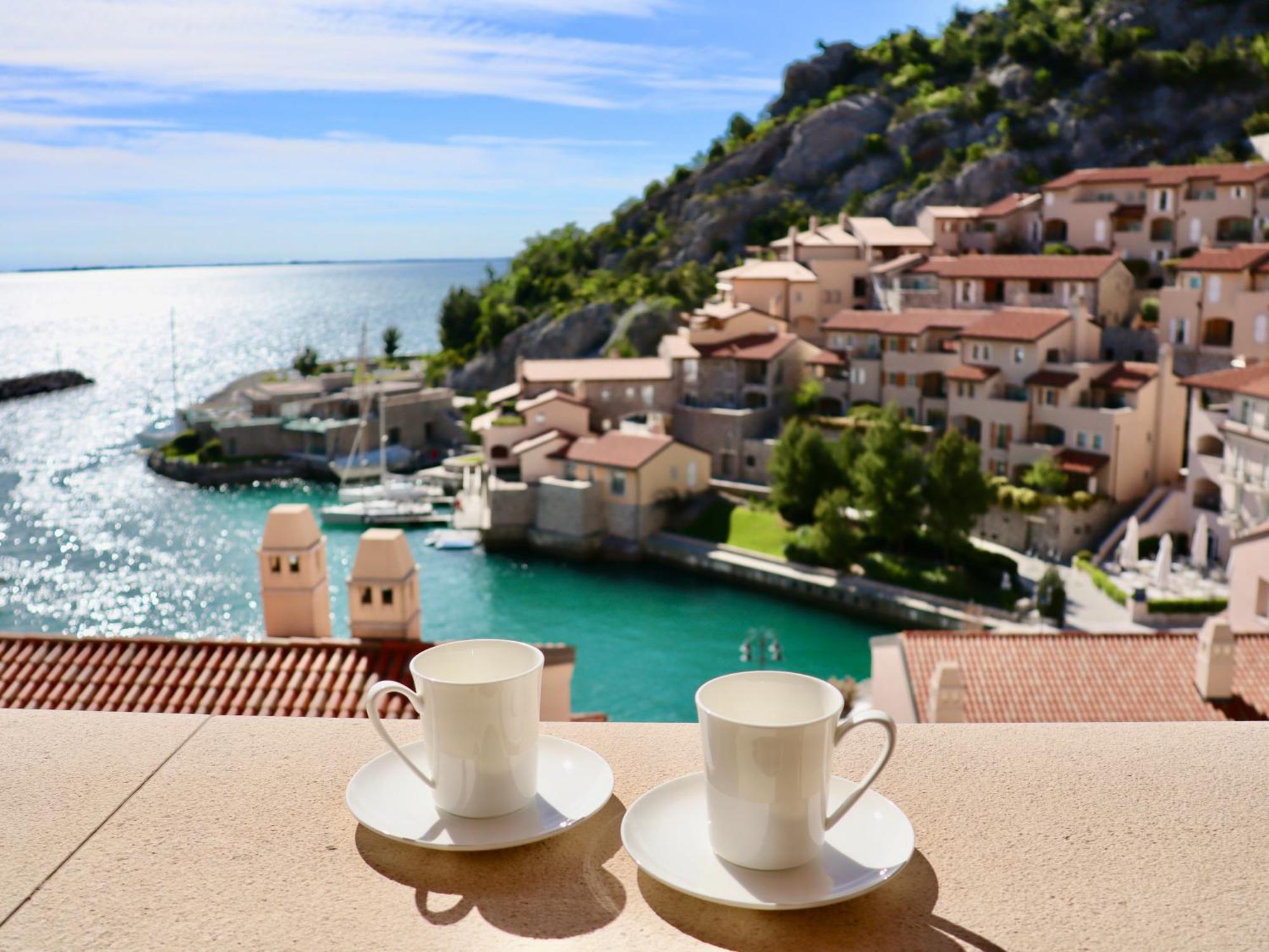 Portopiccolo Apartments ซิสเตียนา ภายนอก รูปภาพ