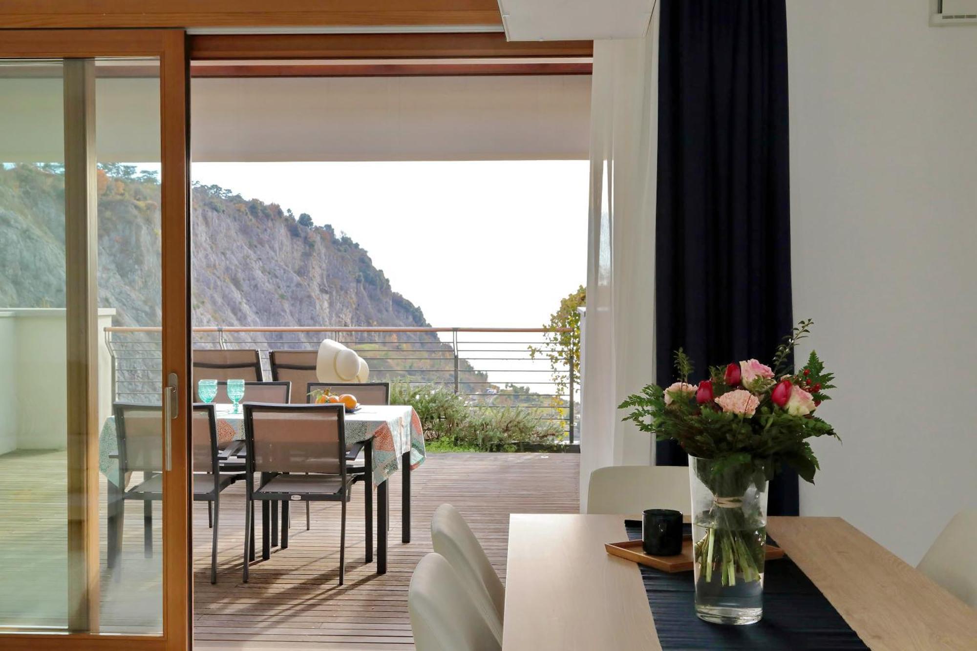 Portopiccolo Apartments ซิสเตียนา ภายนอก รูปภาพ