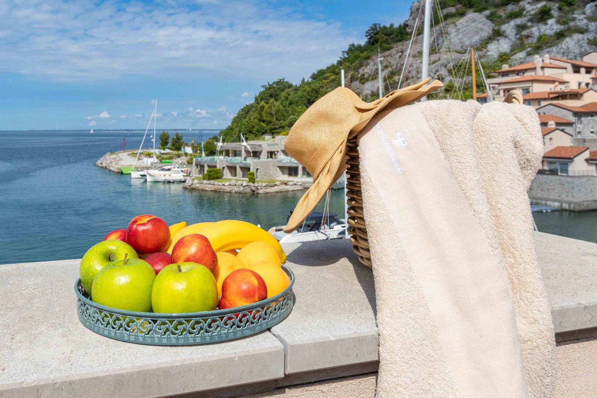 Portopiccolo Apartments ซิสเตียนา ภายนอก รูปภาพ
